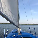 Nyaraló Zacisze Rostken, Wypoczynek Na Mazurach, Dom Caloroczny Z Prywatna Plaza *