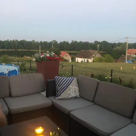 Сasa de vacaciones Zacisze Rostken, Wypoczynek Na Mazurach, Dom Caloroczny Z Prywatna Plaza Ostrow (Pisz)