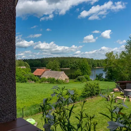 Hébergement de vacances Promocja Wakacyjna Na Poczatek Lipca! Zacisze Rostken, Wypoczynek Na Mazurach, Dom Z Prywatna Plaza *