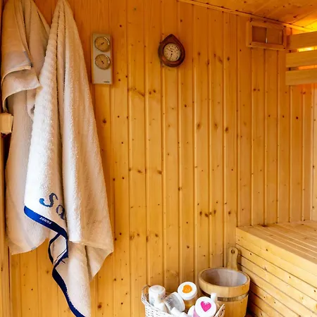 Zacisze Rostken, Wypoczynek Na Mazurach, Dom Caloroczny Z Prywatna Plaza *