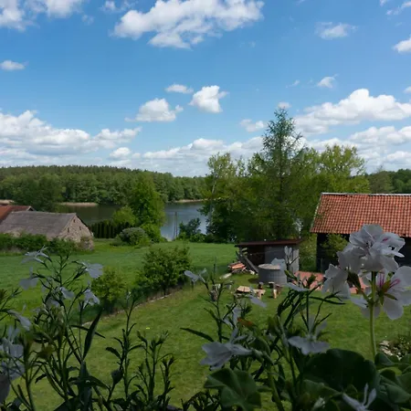 Сasa de vacaciones Zacisze Rostken, Wypoczynek Na Mazurach, Dom Caloroczny Z Prywatna Plaza *