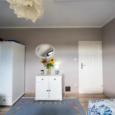 Сasa de vacaciones Zacisze Rostken, Wypoczynek Na Mazurach, Dom Caloroczny Z Prywatna Plaza Ostrow (Pisz)